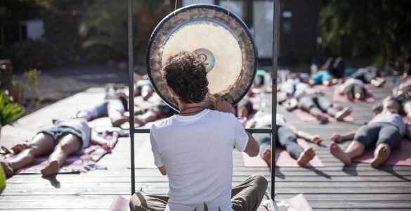 Baño de Gong, terapia de sonido