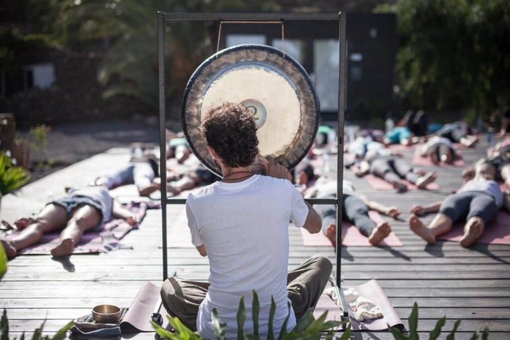 Baño de Gong, terapia de sonido