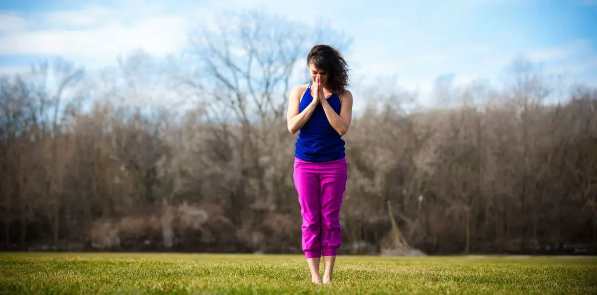 Embodied yoga: yoga encarnado en la postura